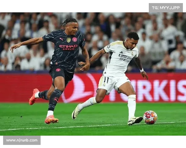 欧冠与欧联第三名强强对决上演巅峰碰撞全面点燃足坛无限激情盛宴